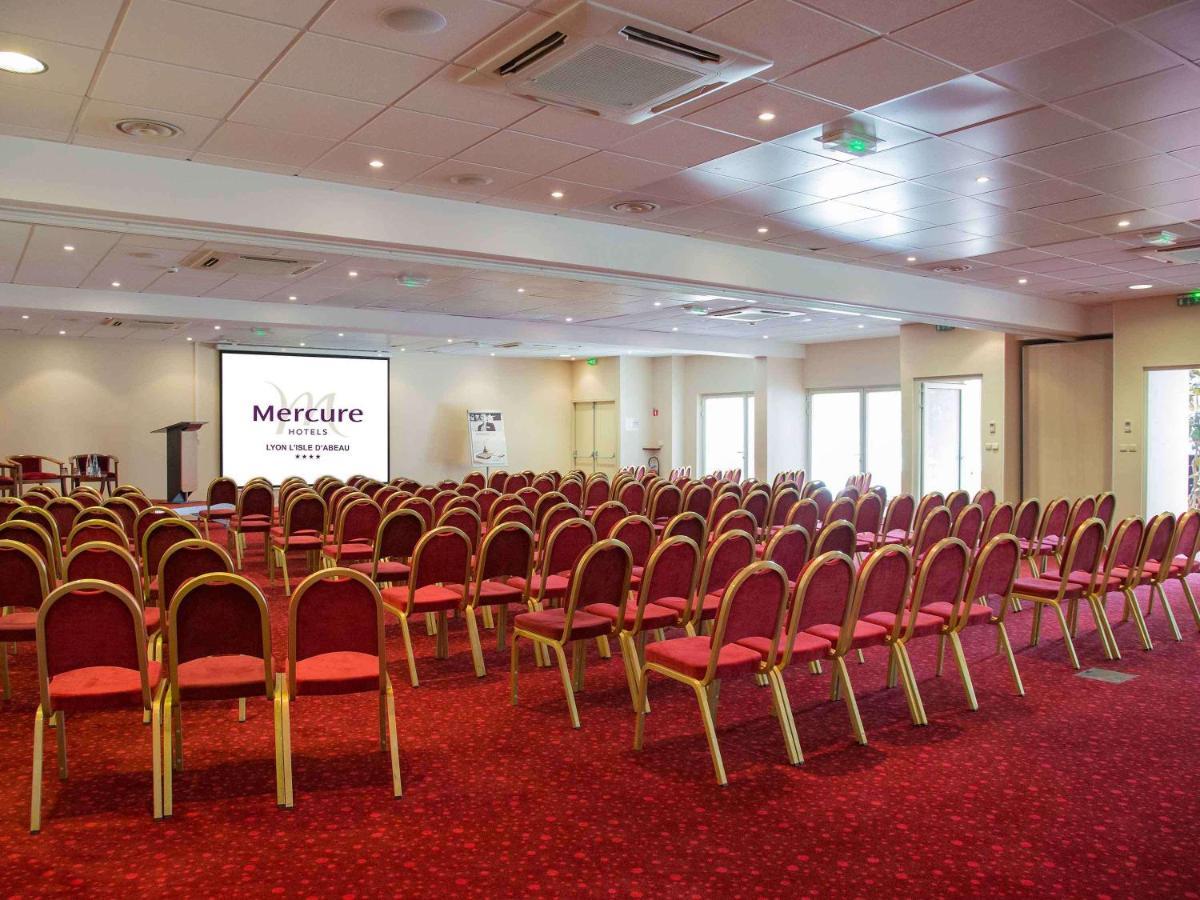 Mercure Lyon Est Villefontaine Exteriér fotografie