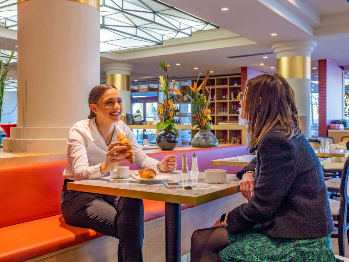 Mercure Lyon Est Villefontaine Exteriér fotografie