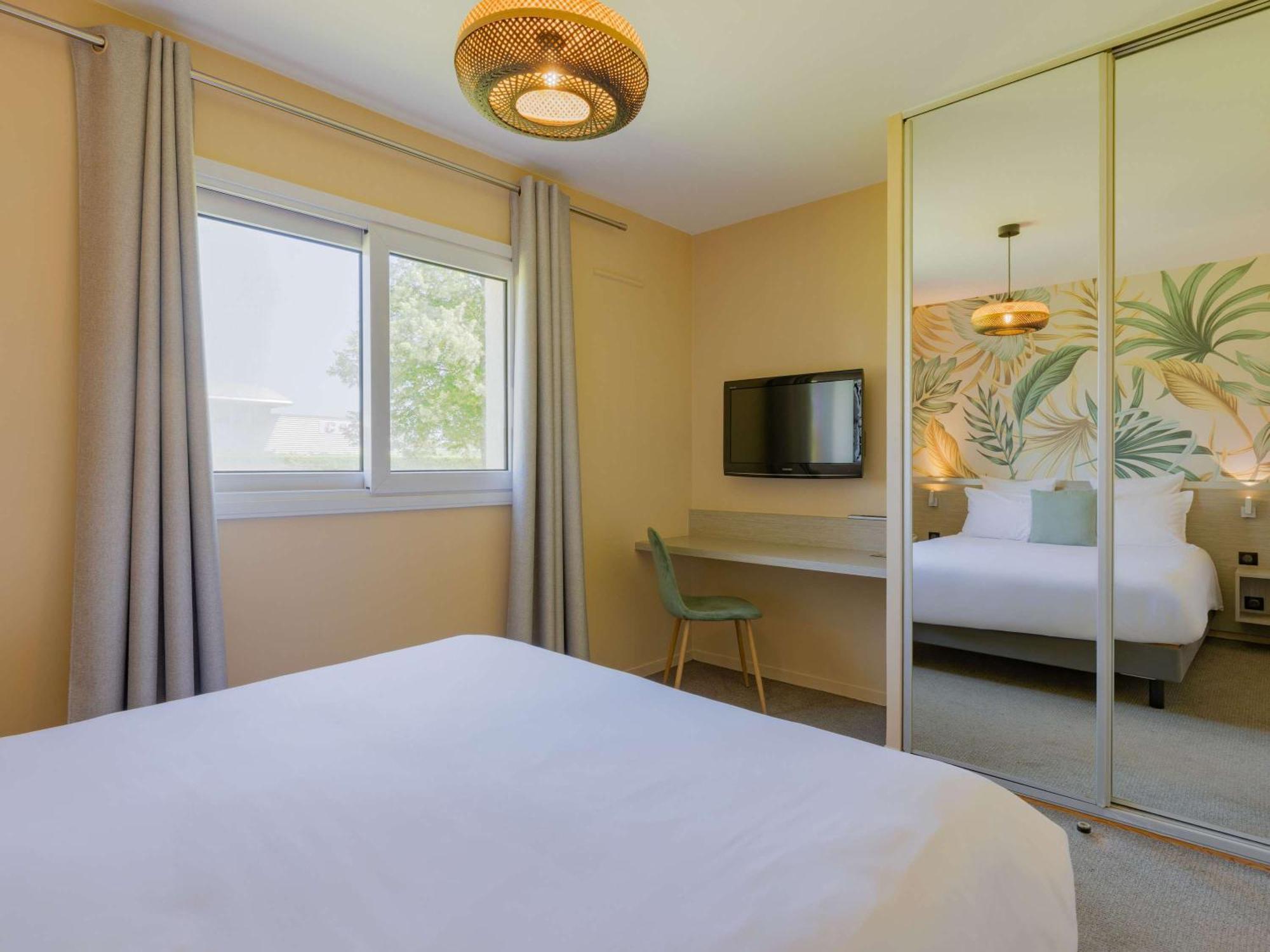 Mercure Lyon Est Villefontaine Exteriér fotografie