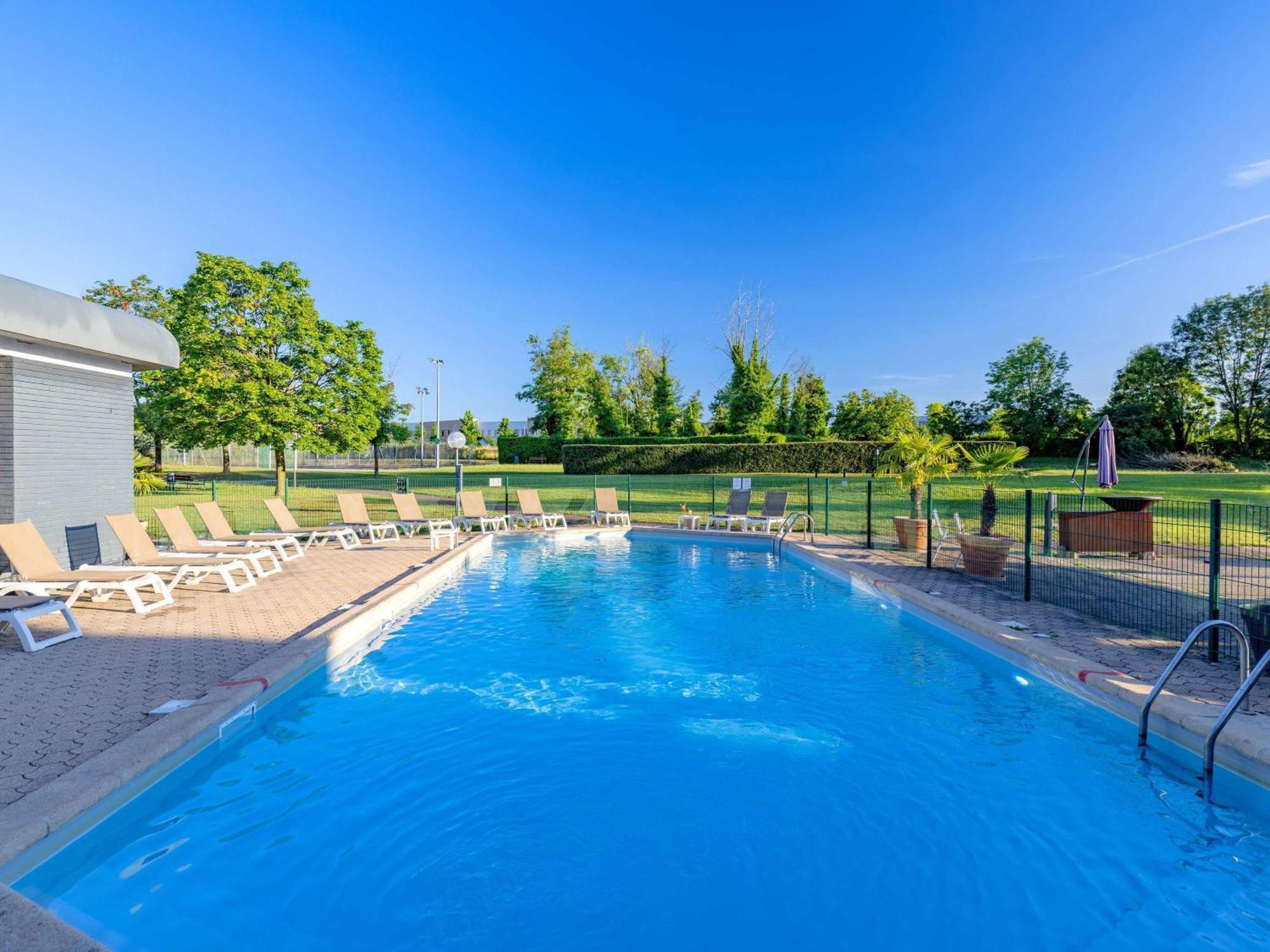 Mercure Lyon Est Villefontaine Exteriér fotografie